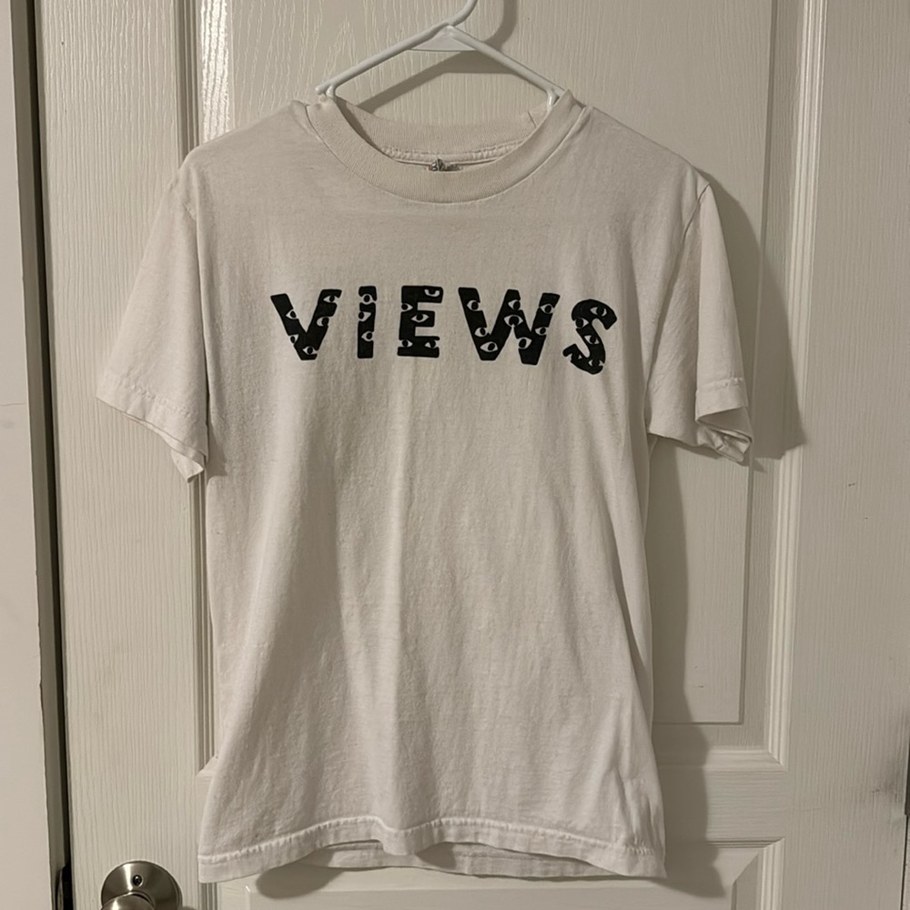Drake’s Summer Sixteen Tour T-shirt
